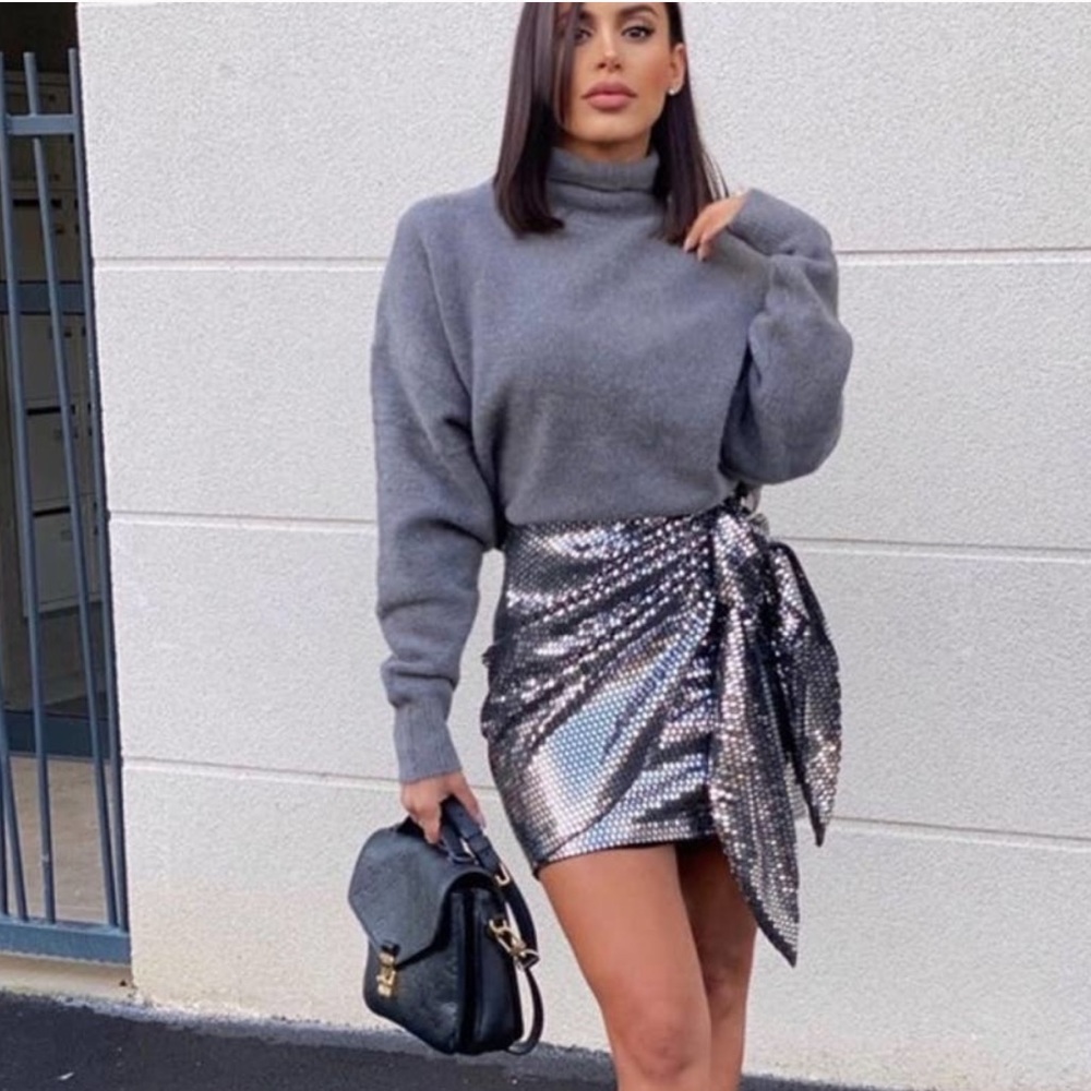 NWT Zara Skirt size:XS